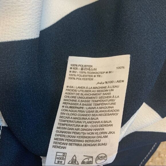 Banana republic short sleeve navy blue white striped front tie blouse Sz XS🇨🇦 - Picture 7 of 11